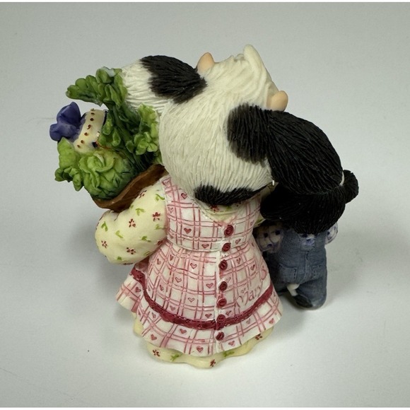 MARY's MOO MOOs Cow Figurine "You Always Lend a Helping Hoof" #929980 2001 - Picture 6 of 10